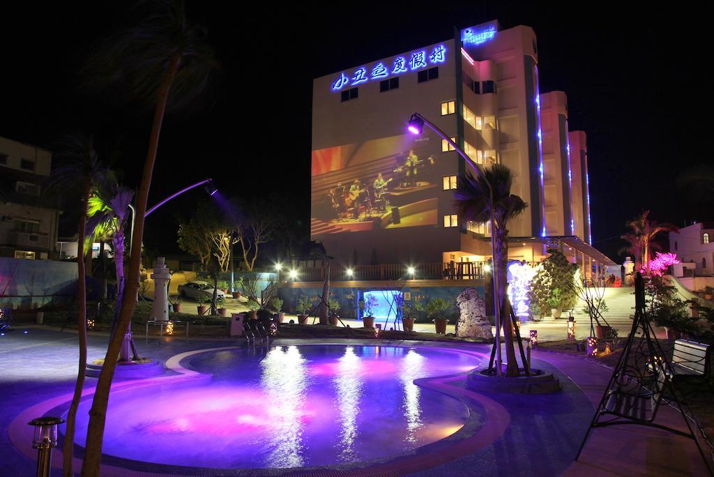 Clownfish Resort Heng-ch'un Exteriör bild