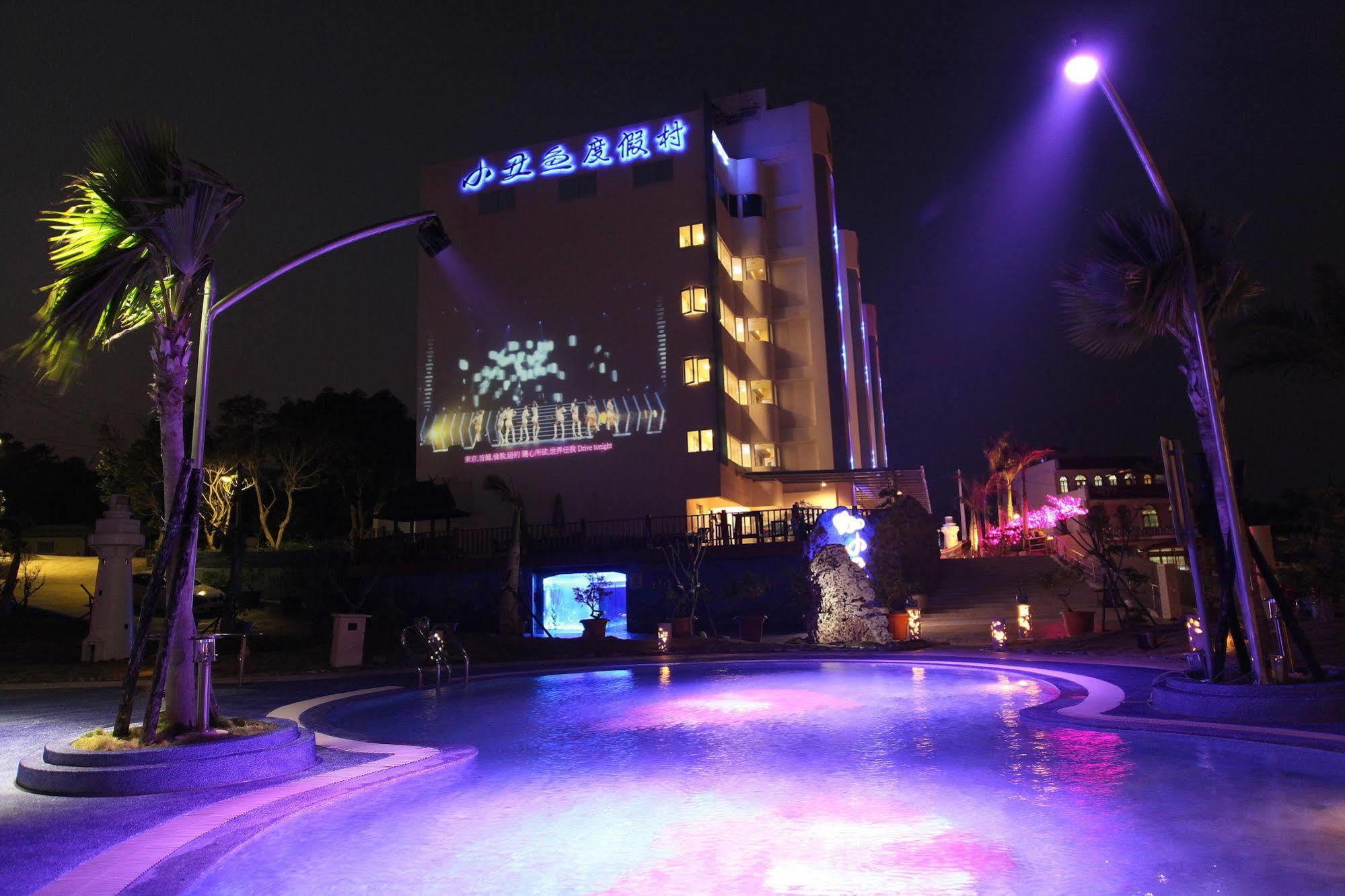 Clownfish Resort Heng-ch'un Exteriör bild