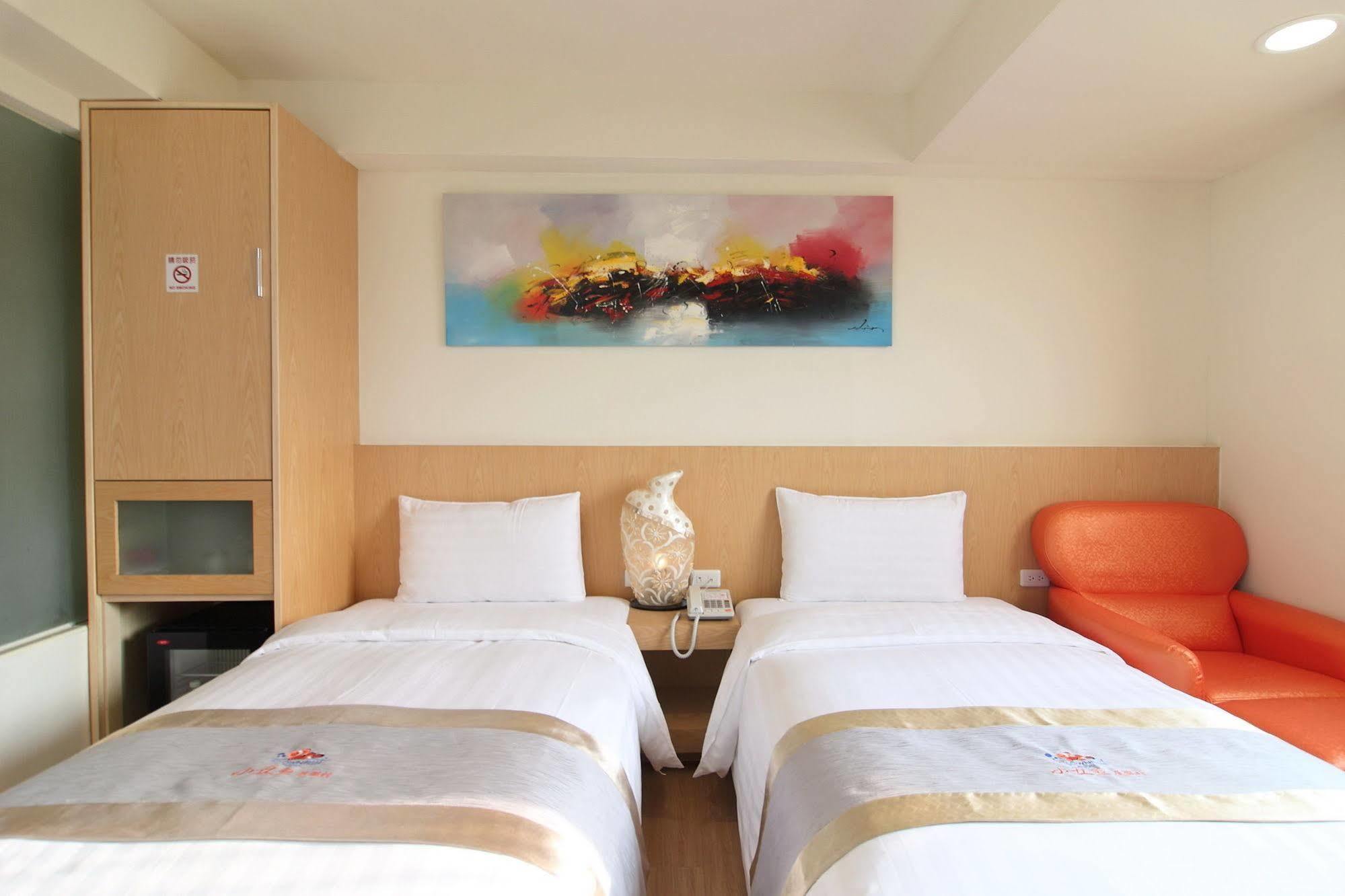 Clownfish Resort Heng-ch'un Exteriör bild